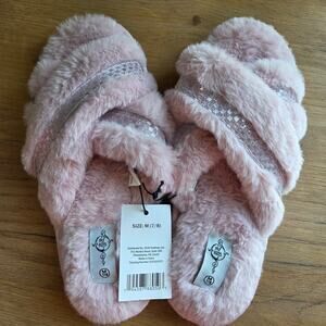 Cross Strap Faux Fur Slippers Pink Medium (7/8)